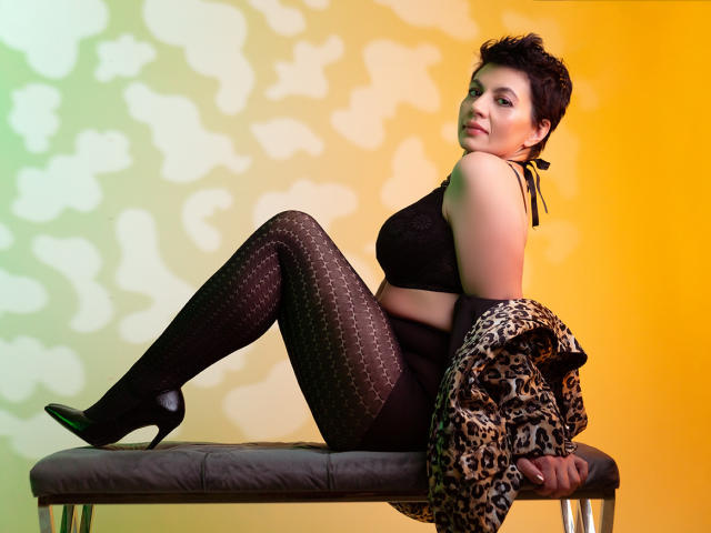 OneHotPenellope - Camera khiêu dâm &amp; quyến rũ trực tiếp - 12100424