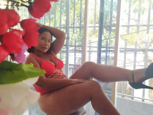SalomeHotty69 - Sexe cam en vivo - 12113108