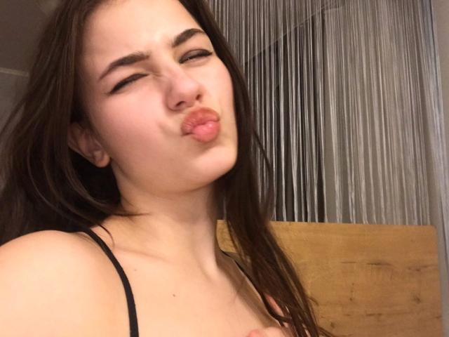 ZoraAndKai - Sexe cam en vivo - 12117264