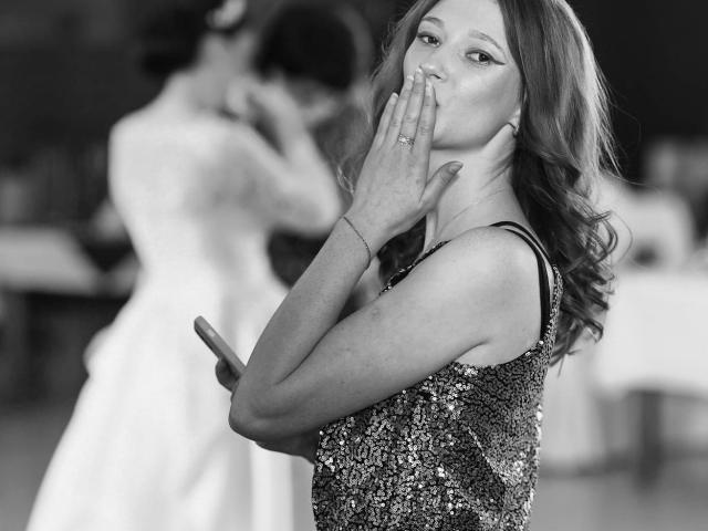 RebeccaFlores - Live sex cam - 12118288