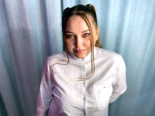 MiyaMarcus - Live Sex Cam - 12118628