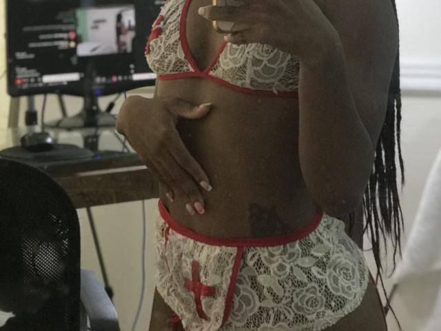 Molly69X - Live Sex Cam - 12140032