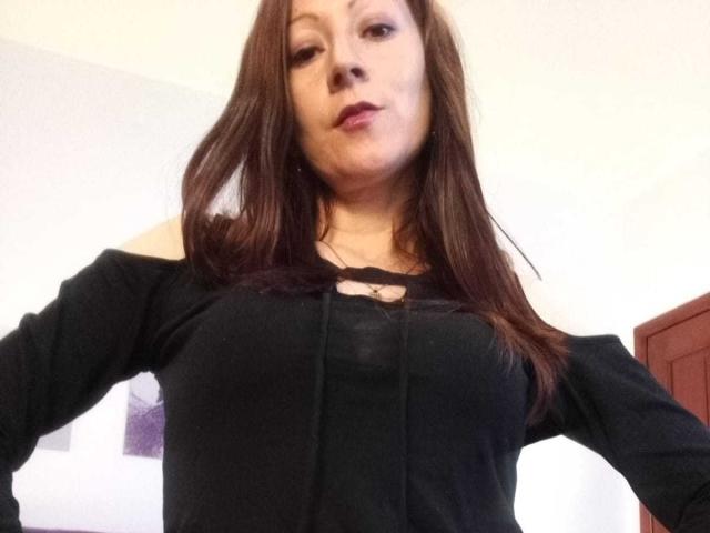 SweetPinkiePie - Live sex cam - 12142684