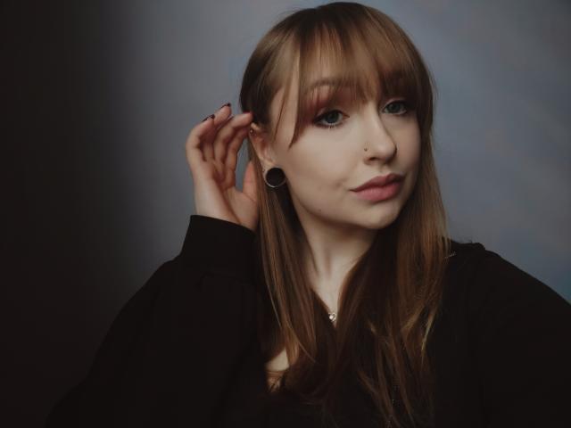 RileyFire - Live Sex Cam - 12143612