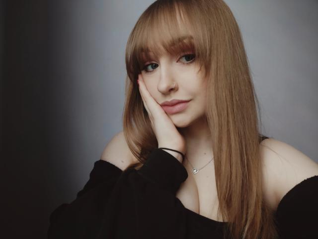 RileyFire - Live sexe cam - 12143668