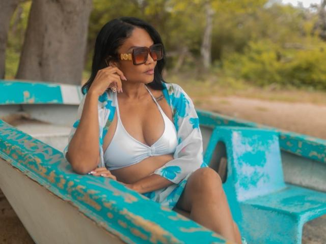 ShalomExoticX - Live sex cam - 12147564