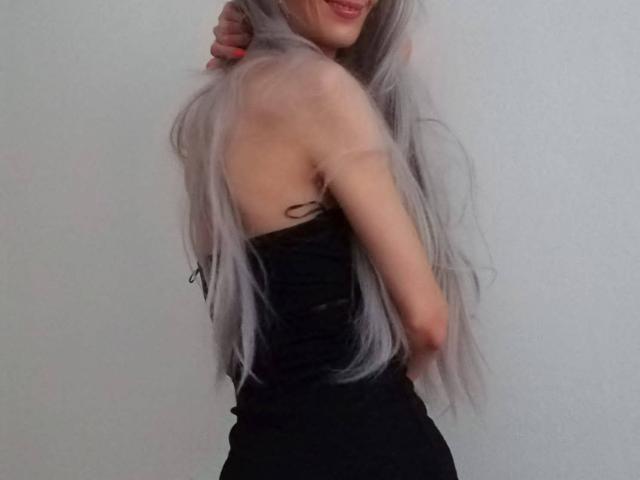 MelaniaTom - Sexe cam en vivo - 12151452