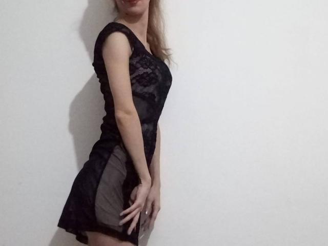 MelaniaTom - Live sex cam - 12151508