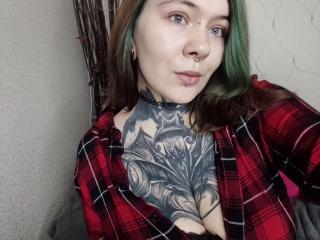 IceBeatrice - Live Sex Cam - 12158564