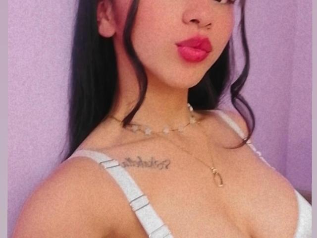 KloeThompson - Sexe cam en vivo - 12169644