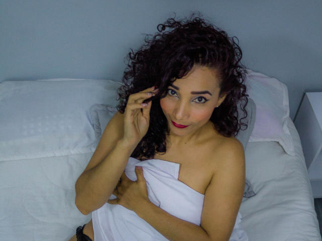 AmberDemons - Live Sex Cam - 12172596