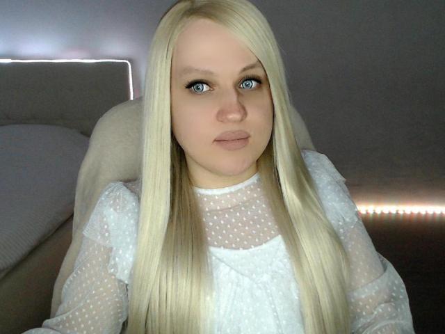 CamSmiley - Live sex cam - 12180008