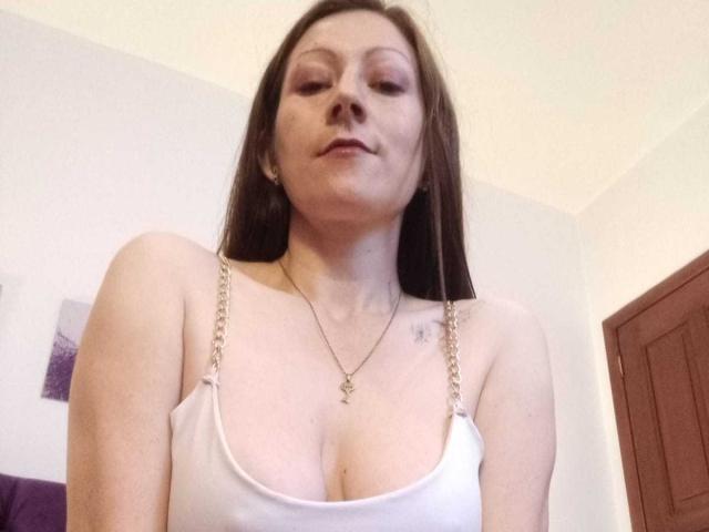 SweetPinkiePie - Live porn &amp; sex cam - 12187516