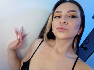 ZoeThompson - Live sex cam - 12203608