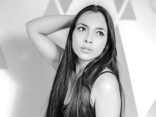 SummerEvans - Live sex cam - 12207372