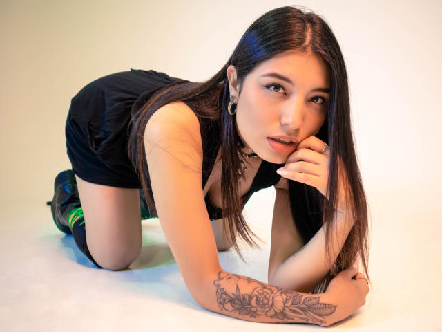 LorenDiaz - Live sex cam - 12209272