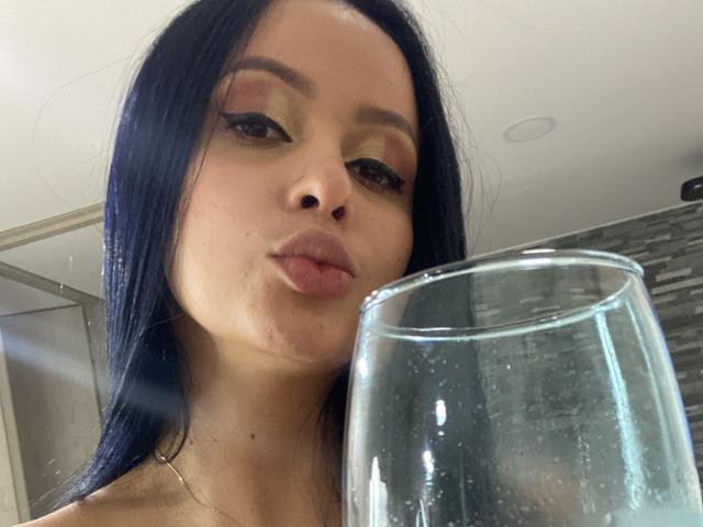 EmilyParkerr - Live porn &amp; sex cam - 12210196