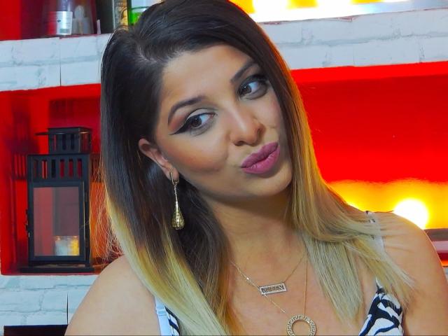 HalleyBB - Live sex cam - 12211652