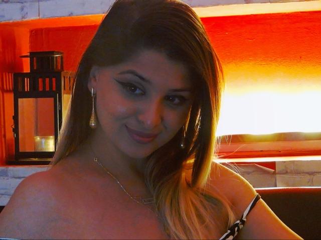 HalleyBB - Live sex cam - 12212952