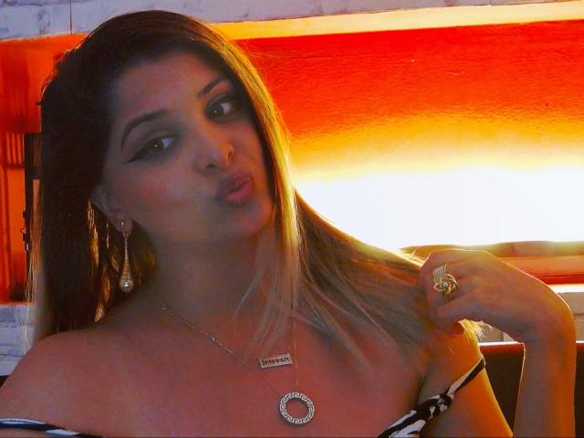 HalleyBB - Live sex cam - 12212964