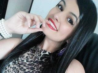 AntonellaCloops - Sexe cam en vivo - 12219780