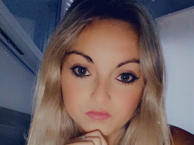 CuteLola69 - Live porn &amp; sex cam - 12225072