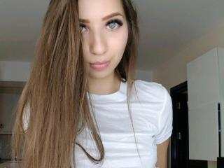 ElaBella - Live porn & sex cam - 12226376