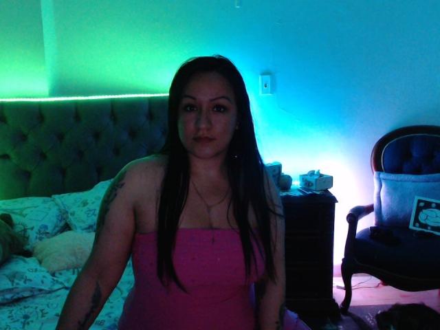 LucianaDiazX - Live Sex Cam - 12226740