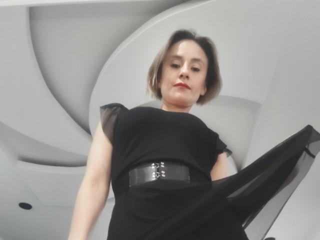 SilvyGrecor - Live sex cam - 12236724