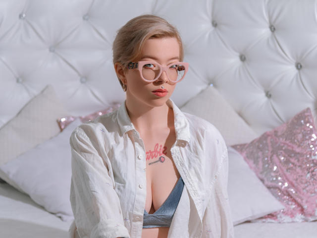 OliviaSin - Live porn &amp; sex cam - 12244524