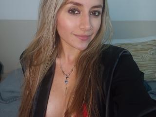 AnneGrey - Live porn & sex cam - 12253672