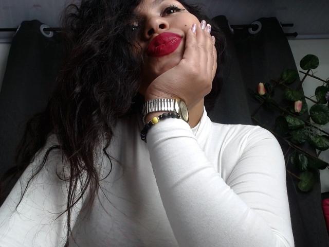 KendallSweetz - Live sex cam - 12267072