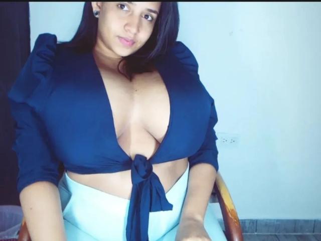 AlanaFontaine - Live sex cam - 12287240