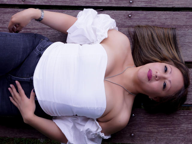 ChristinMoore - Sexe cam en vivo - 12319940