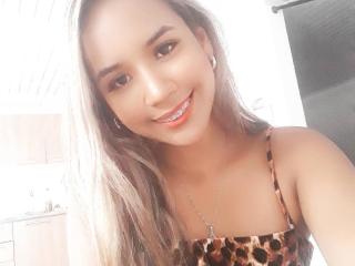 AliceeVega - Sexe cam en vivo - 12337488