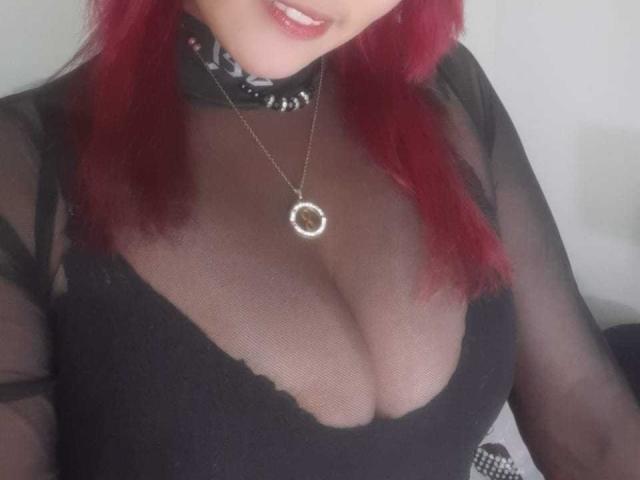 GiselleLacout - Live porn &amp; sex cam - 12353020