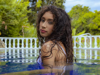 pornugle.com SallyCardenas SallyCardenas