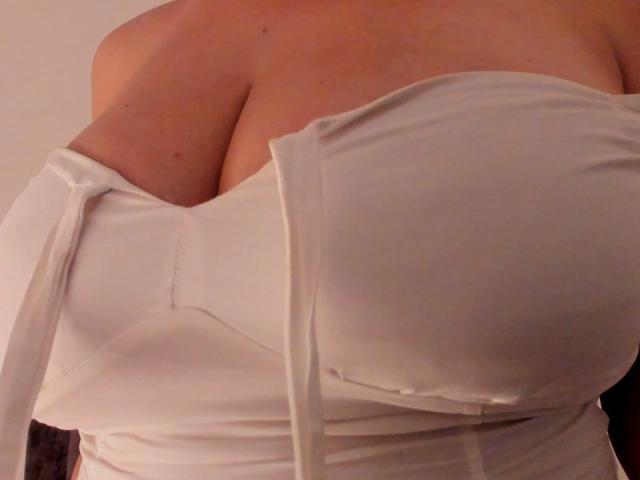 VictoriaKim - Sexe cam en vivo - 12366428