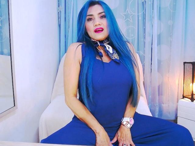 LaraHotMilf - Live sexe cam - 12379048