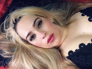 TraceyBoxx - Live sex cam - 12394524