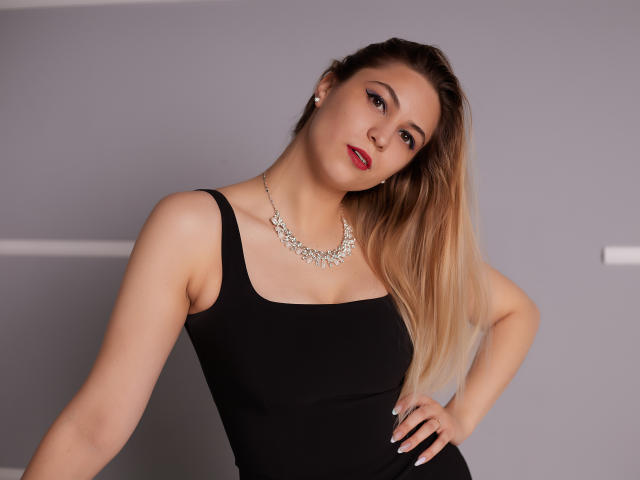 AgataOlsen - Sexe cam en vivo - 12400488