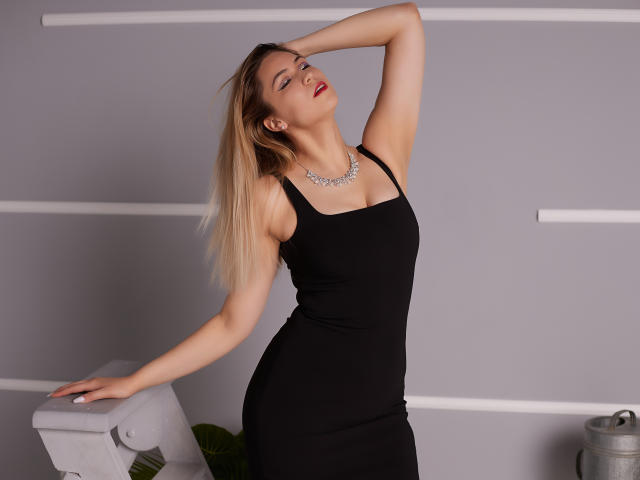 AgataOlsen - Sexe cam en vivo - 12400500
