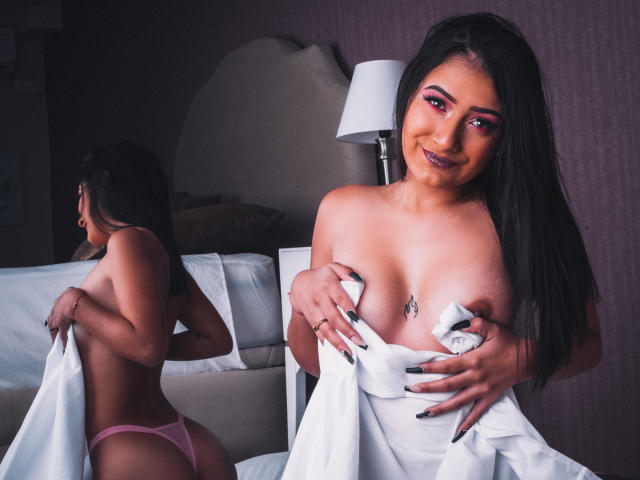 SamyBloom - Live sex cam - 12415508