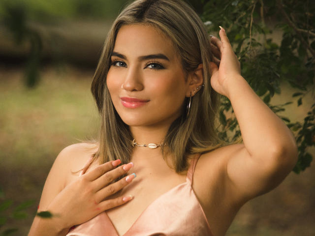 CelesteBennett - Live sexe cam - 12428592