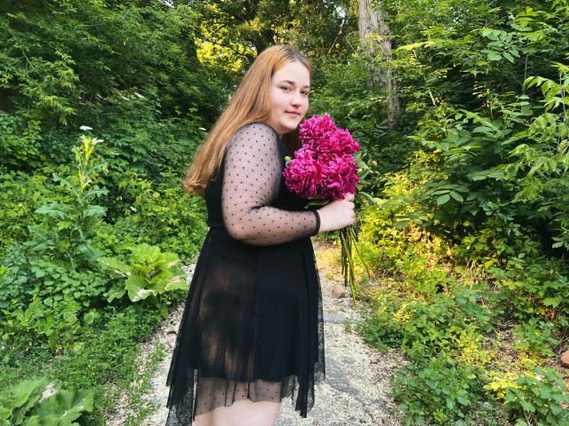 DaniellaGraceZZ - Live sexe cam - 12432236