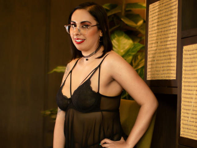 ChloeMarss - Camera khiêu dâm &amp; quyến rũ trực tiếp - 12438320