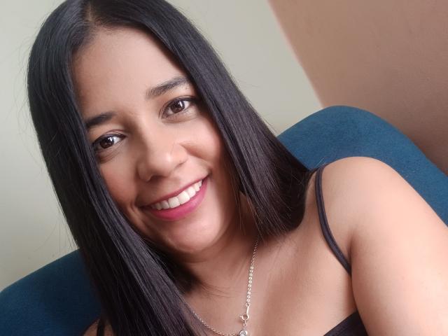 PauletteLove - Live porn &amp; sex cam - 12442428