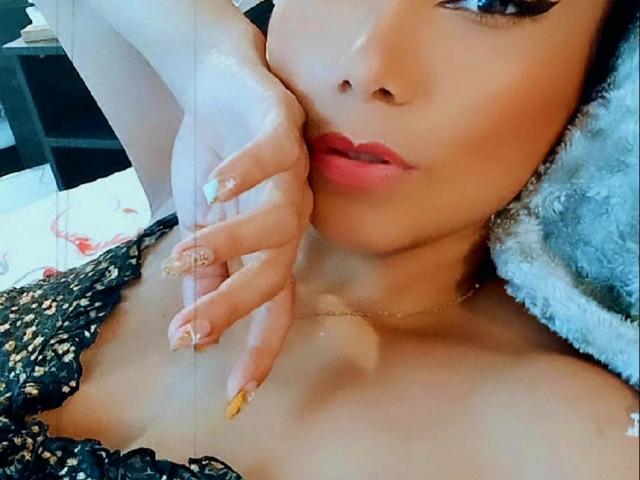 AmberDemons - Live Sex Cam - 12449636