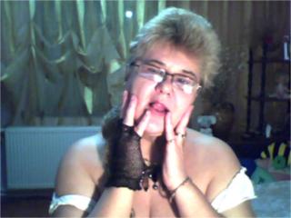 SeductiveMilf - Live chat nude with a ordinary body shape MILF 