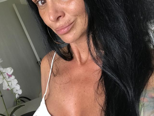 BrilliantOne - Live porno og sexkamera - 12453532